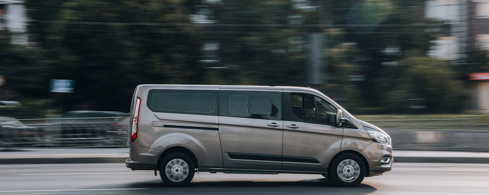 FORD TOURNEO CUSTOM Rental